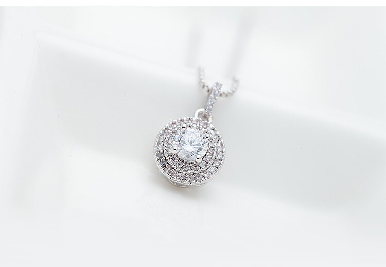 Women's Wedding Round Pendant Necklace