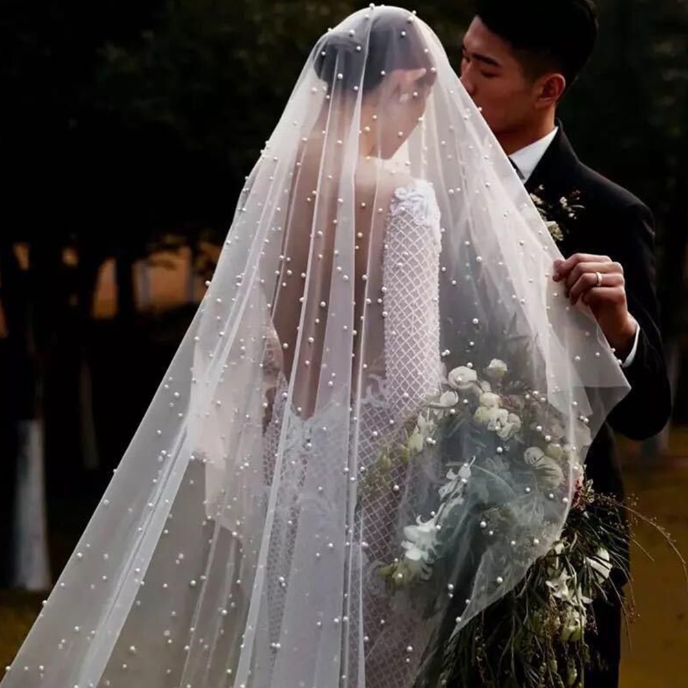 Women's Pearl Embellished Wedding Veil