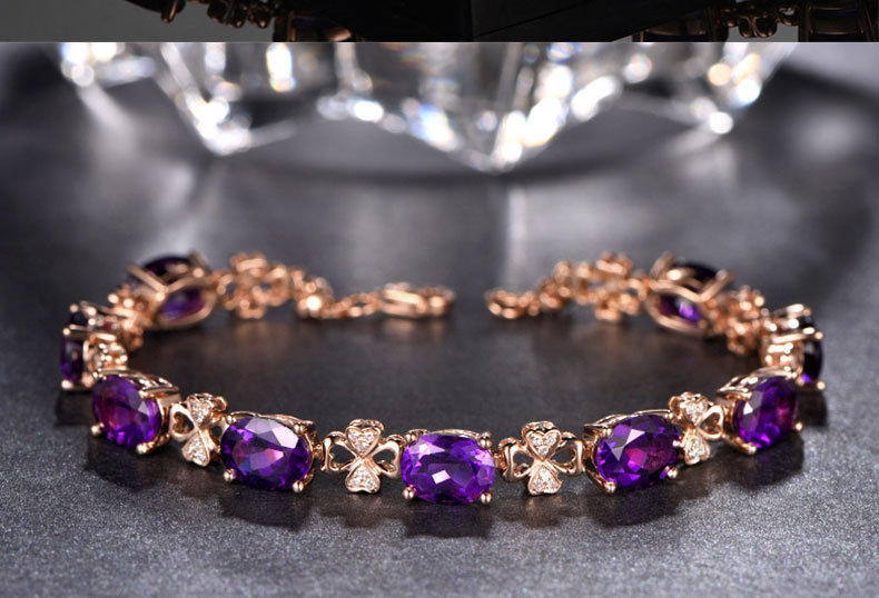 Women's Luxury Gold Bracelet Decorated with Stones