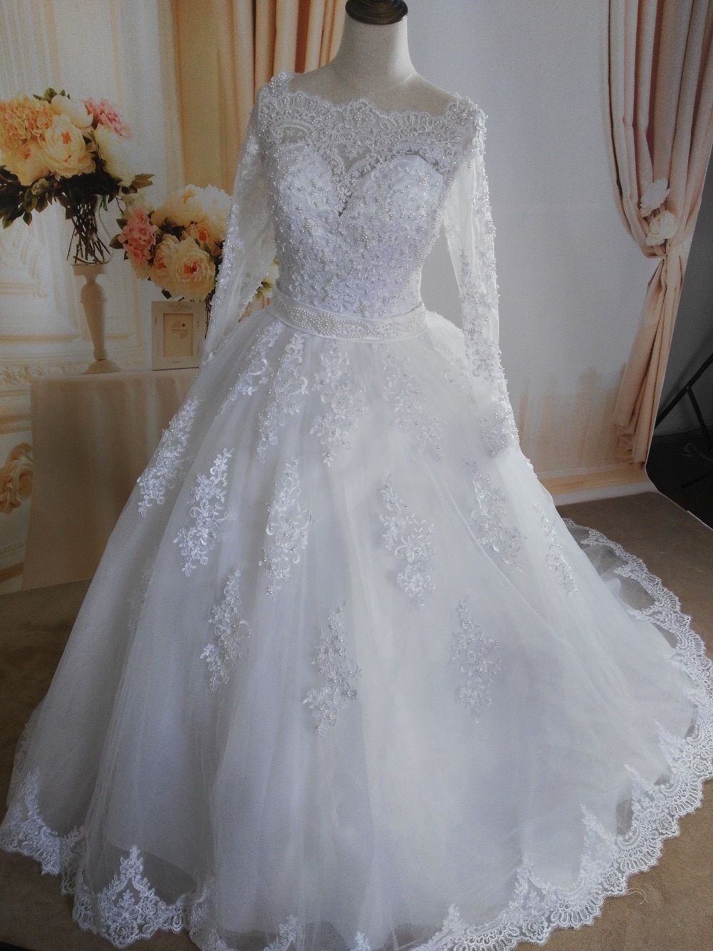 Women's Pearl Embellished Wedding Dress