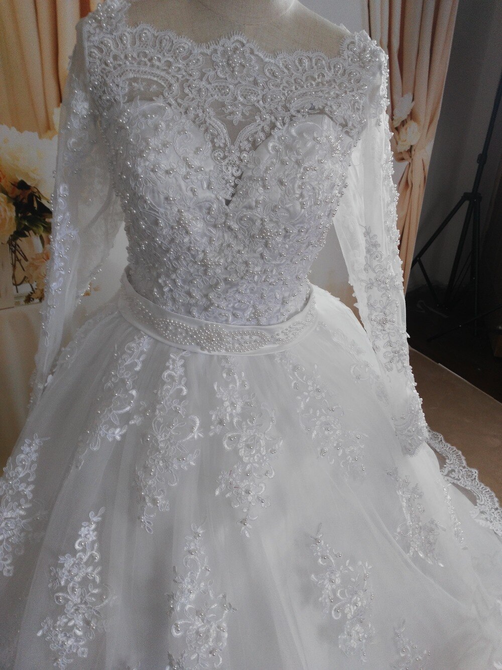 Women's Pearl Embellished Wedding Dress