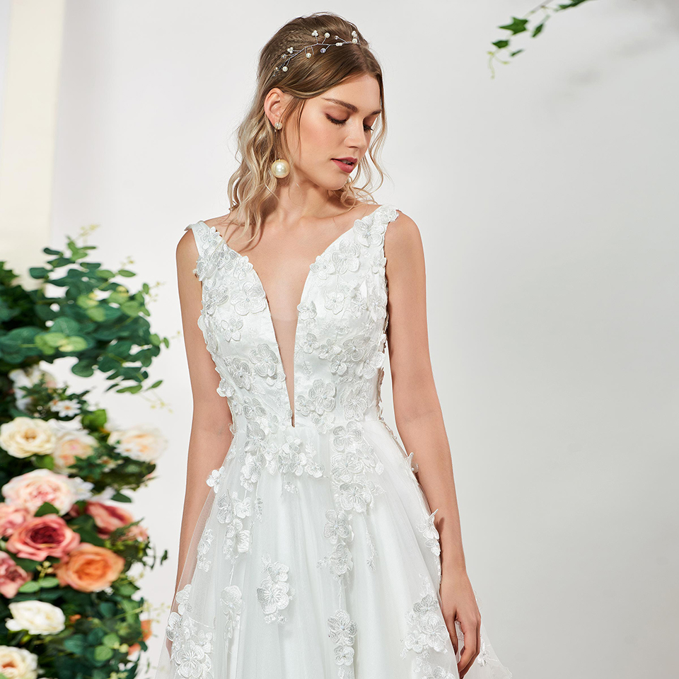 Women's Ivory Stylish Wedding Dress