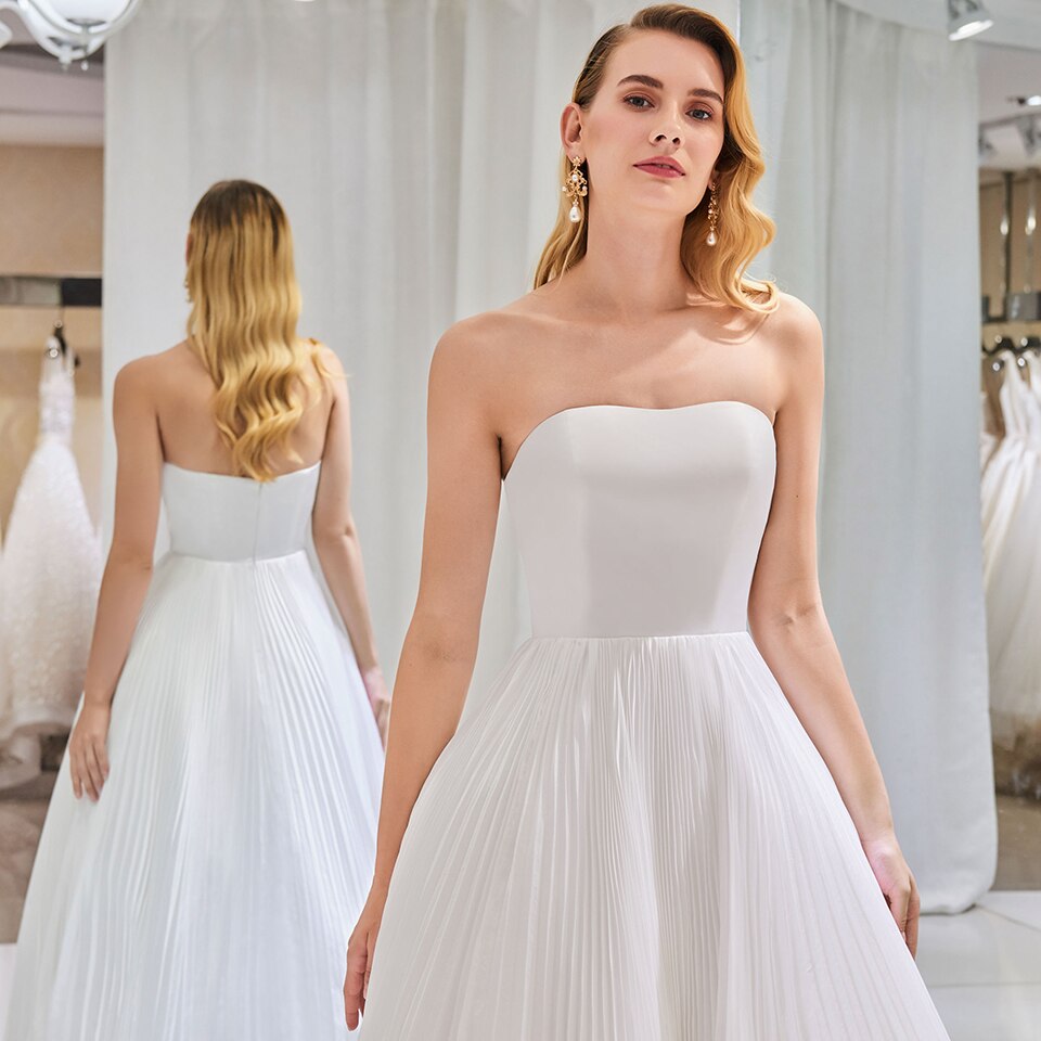 Women's Simple Strapless Wedding Dress