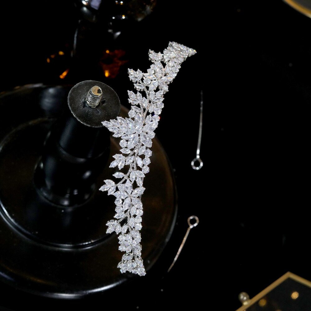 Fashion Wedding Tiaras for Brides