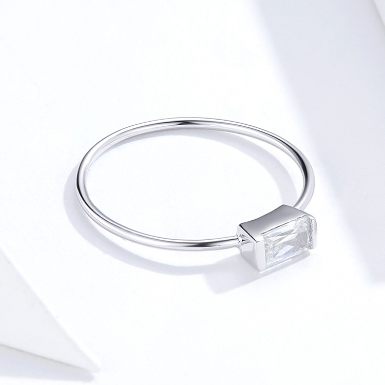 Women's Stylish 925 Sterling Silver Ring for Wedding