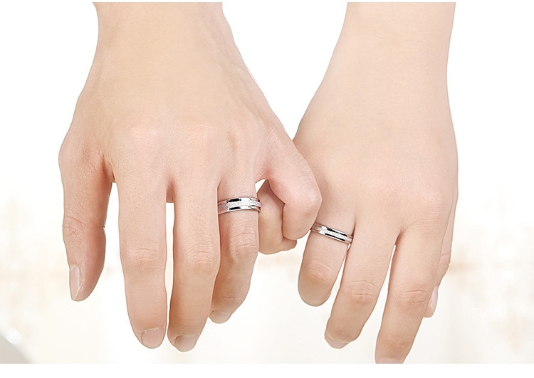 Men / Women's Minimalist Silver Weddings Rings