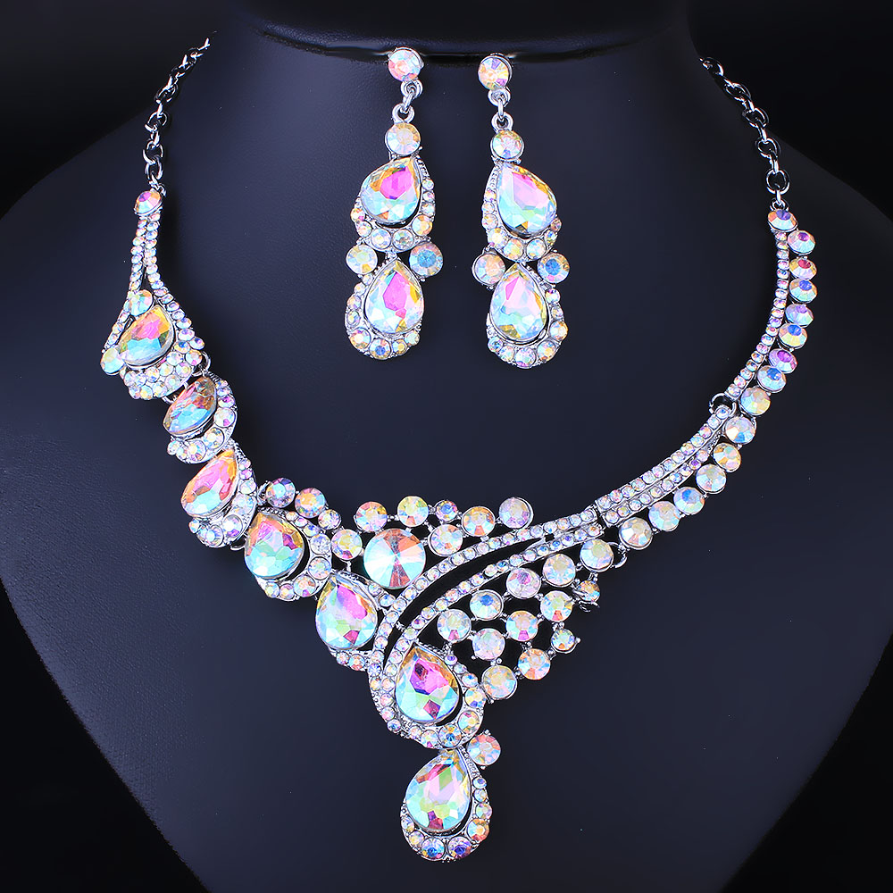 Women's Wedding Rhinestones Necklace with Earrings Set